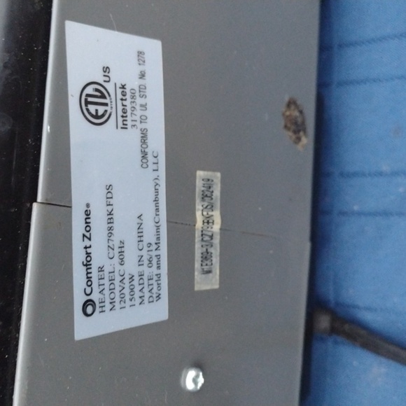 Ceramic Black Portable Heater - Picture 2 of 2